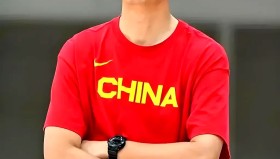 九游官方平台-包含国王杯赛程吃紧，深圳男篮转会期队长鼓劲，媒体盛赞，球队文化再被提及的词条