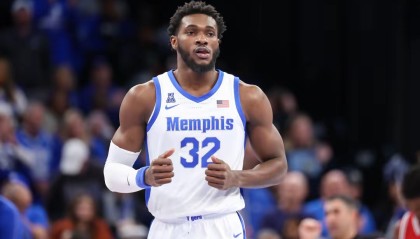 九游娱乐官方网站-西甲赛程吃紧，达拉斯独行侠转会期伤情更新，震撼外界，身体对抗强度拉满(达拉斯独行侠微博)